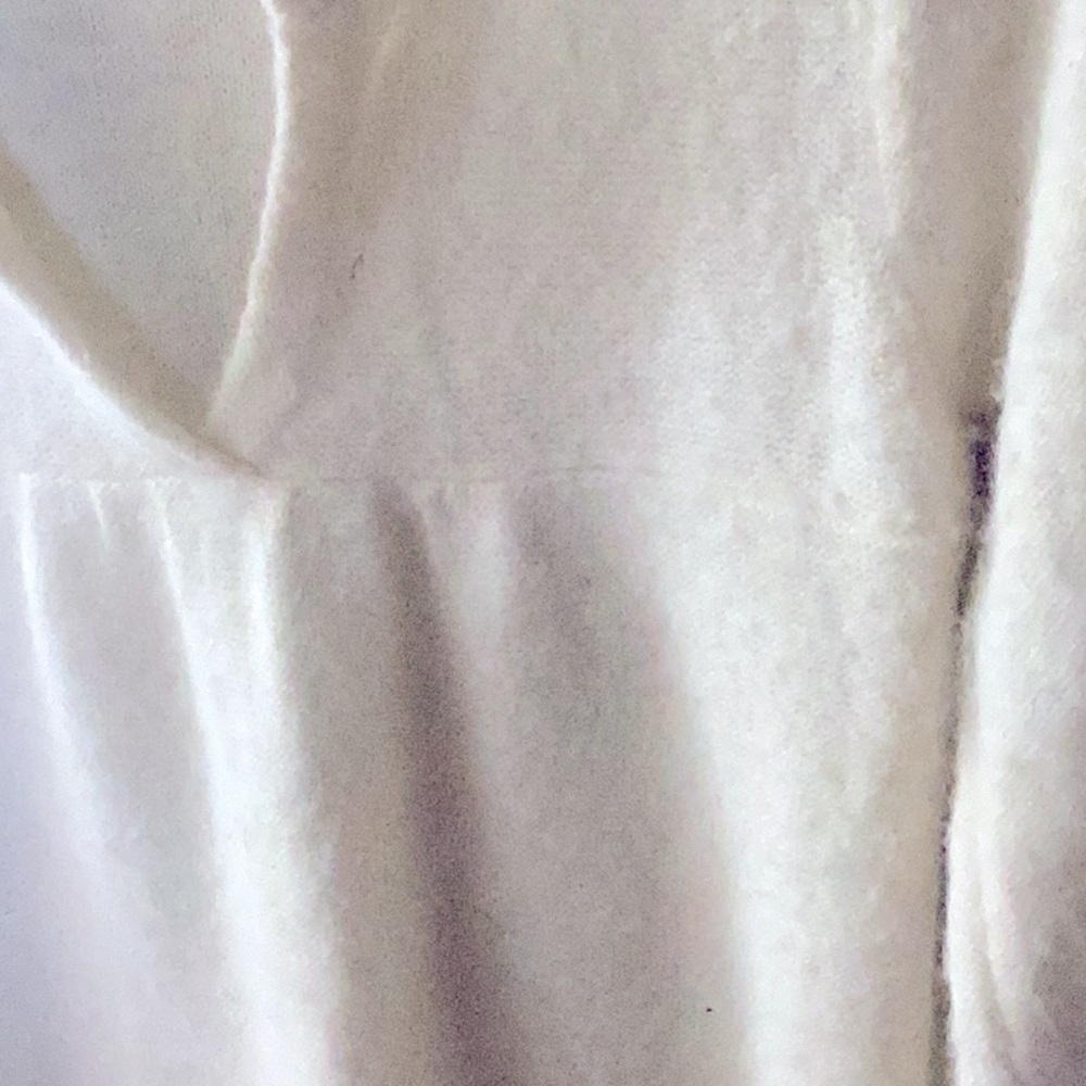 Mohair sweater three-quarter length size large beautifully done sweater